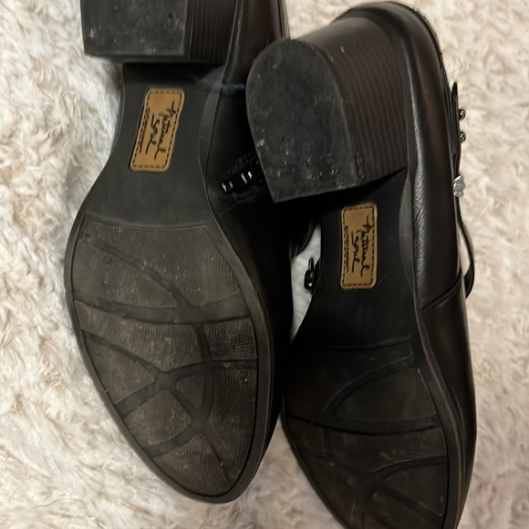 Booties - Picture 4 of 5